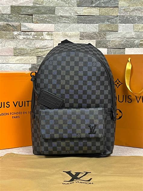 ghiozdan louis vuitton barbati|louis vuitton 50726.